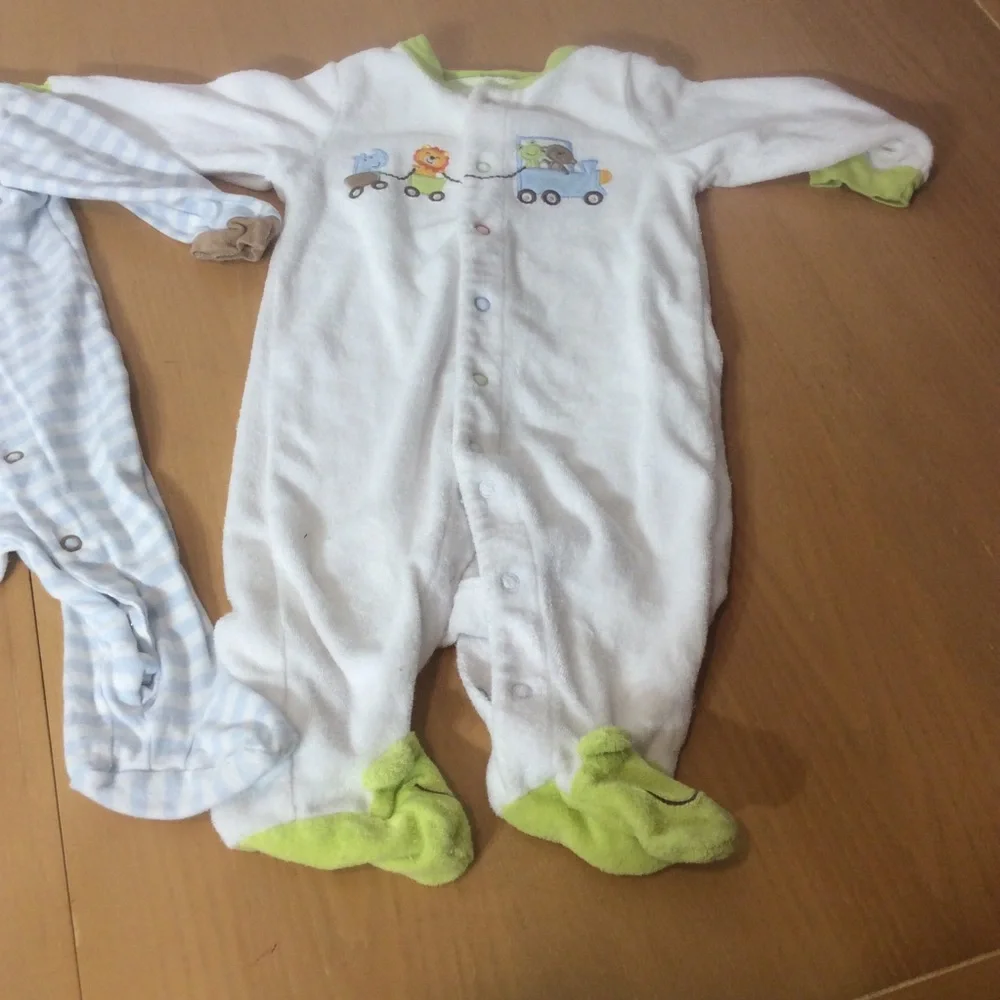 Carters onesies 3 in set cotton boys